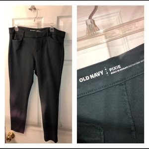 Old Navy Pixie Pants - Size 14